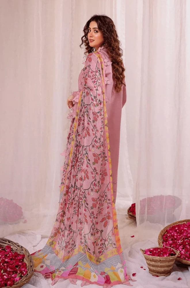 Maria B Embroidered Dupatta